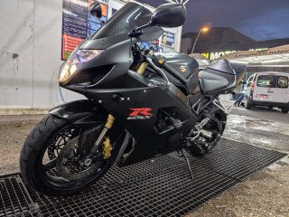 Suzuki GSXR 600 K4