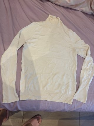 Jersey Blanco de Cuello Alto Zara
