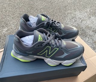 New Balance 9060 Uomo Grigio/Verde Taglia 45.5