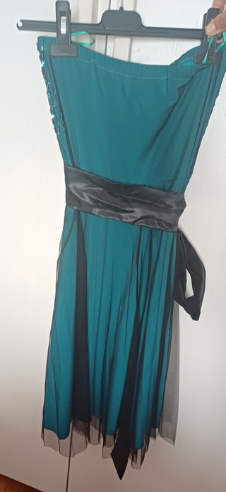 Vestido fiesta corto lentejuelas y lazo