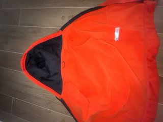 Sudadera Trangoworld Roja con Capucha