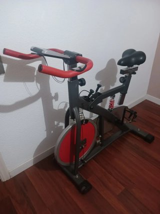Bicicleta Estática Spinning Roja