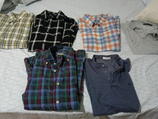 Lotes de ropa para hombre y mujer