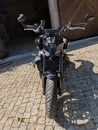 Yamaha MT-09 2024 A2 . Limitada solo en papeles.