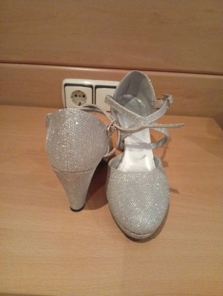 Scarpe col tacco argentate