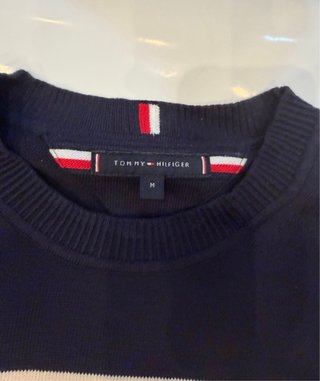 Jersey Tommy Hilfiger Original - Talla M A rayas