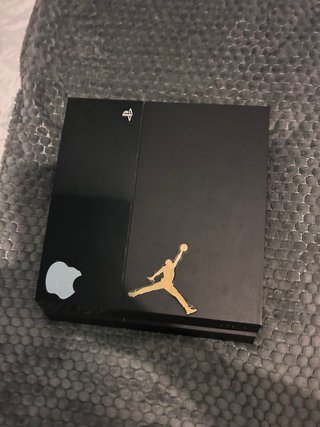 PS4 (PlayStation 4) + 1 Mando + HDMI
