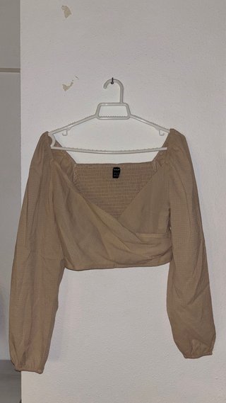Blusa Crop Cruzada Beige Shein Talla S