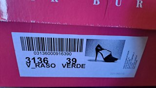 Zapatos de tacón Pilar Burgos verdes
