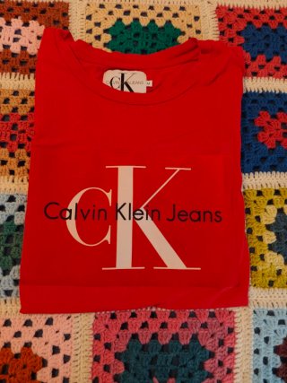 Camiseta Calvin Klein Jeans Roja Talla M