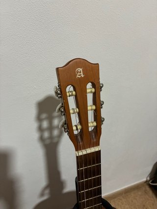 Guitarra Alhambra Znature Enchufable