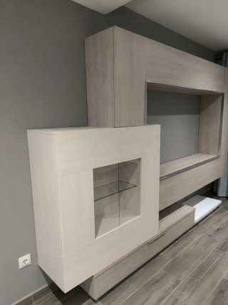 Mueble de Salón Moderno en Madera Clara