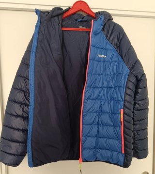 Chaqueta Acolchada Con Capucha Hombre. Talla XXL