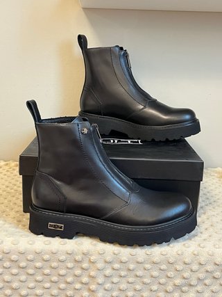 Stivaletti Cult vera pelle n.43
