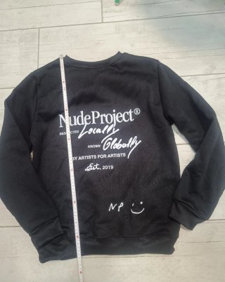 Sudadera Negra Logo Espalda