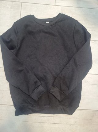 Sudadera Negra Logo Espalda