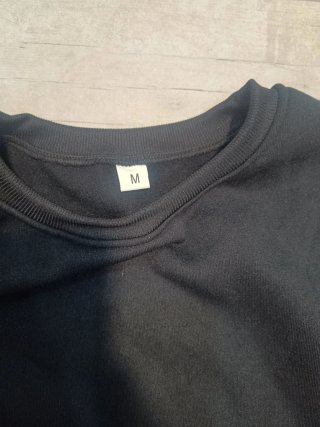 Sudadera Negra Logo Espalda
