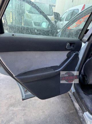 GUARNECIDO PUERTA TRASERA IZQUIERDA Audi A3 (8L)