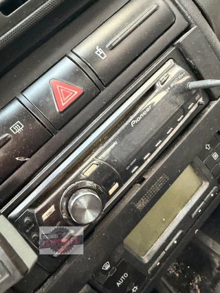WARNING Seat Toledo (1M2)