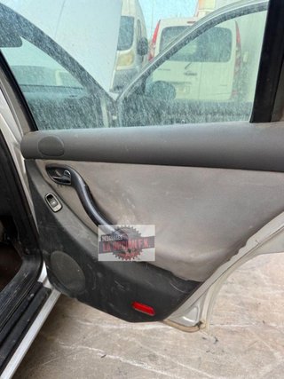 GUARNECIDO PUERTA TRASERA DERECHA Seat Toledo (1M2)