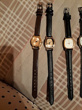 Lote 10 Relojes por 50 Euros, Mujer Pequeños.