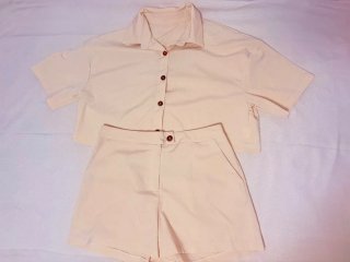 Conjunto Beige Camisa y Shorts