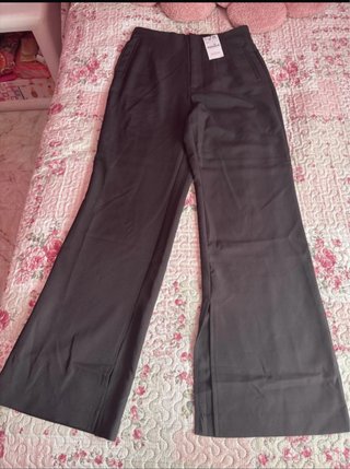 Pantalón Campana Negro Stradivarius Talla 40