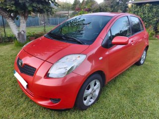 Toyota Yaris 2006