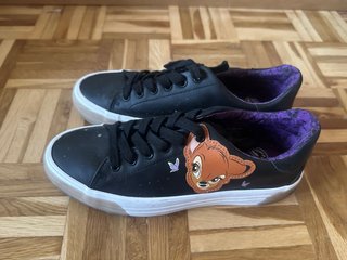 Deportivas Disney Bambi Bershka Talla 38