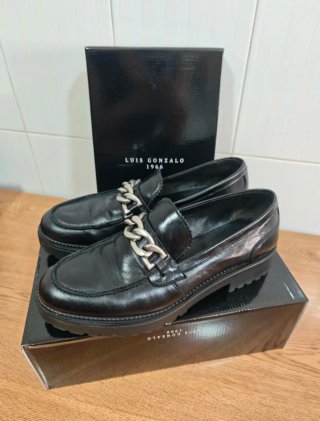 Mocasines Luis Gonzalo Negros Talla 40