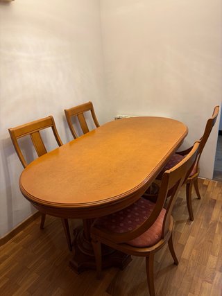 Conjunto mesa de comedor y 6 sillas