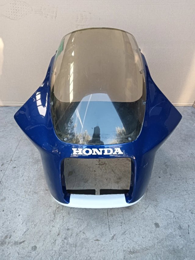 Frontal,cúpula honda vf 500 usada
