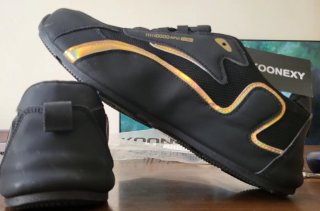 Nexura top quality KOONEXY Scarpe Nero Oro