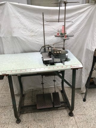 Máquina Remalladora Rimoldi