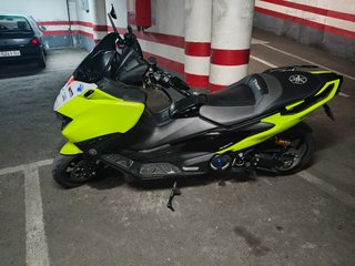 Yamaha T-Max 560 preparada