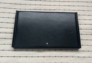 Astuccio Montblanc in pelle nera liscia