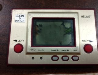 Nintendo Game & Watch Helmet