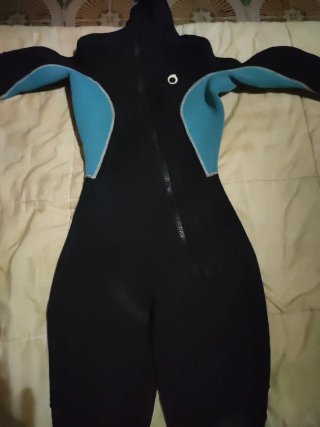 Neopreno mujer 5.5mm  buceo surf kitesurf talla M