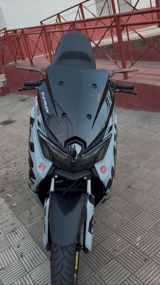 Yamaha NMAX 125