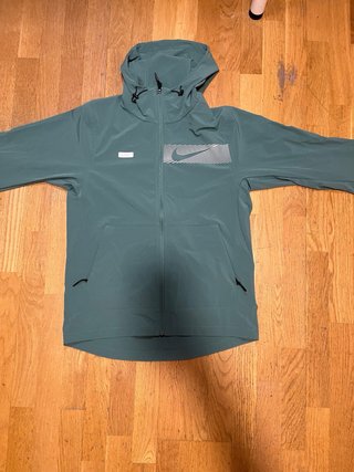 Chaqueta Nike