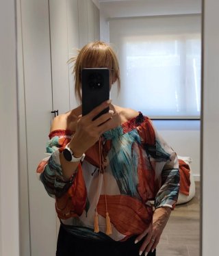 Blusa Desigual con transparencias