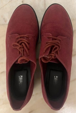 Zapatos Pull&Bear Granates Talla 38
