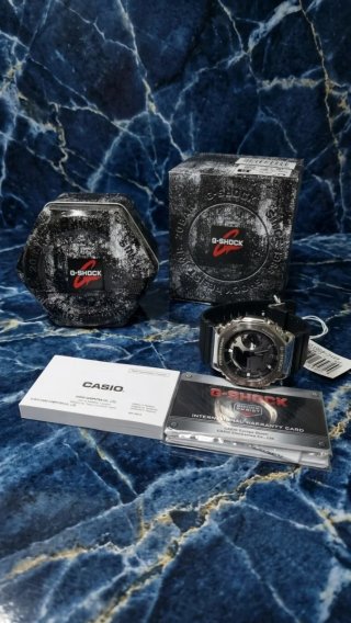 Reloj Casio G-Shock GM-2100 Metal CasiOak