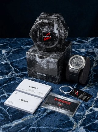 Reloj Casio G-Shock GM-2100 Metal CasiOak