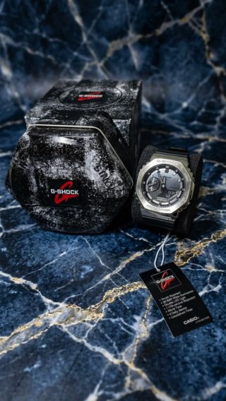 Reloj Casio G-Shock GM-2100 Metal CasiOak