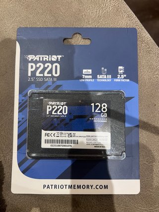 SSD Patriot P220 128 GB SATA III 2.5
