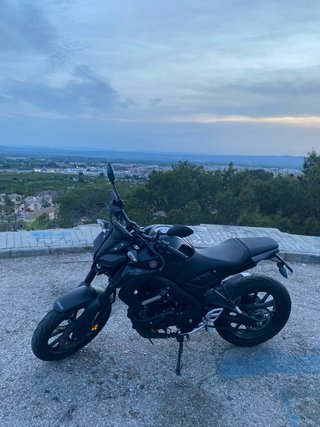 Yamaha MT-125 2024 Negra