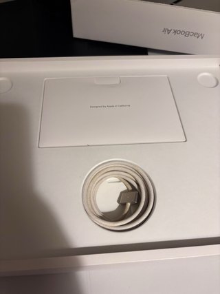 MacBook Air M3 13” 16GB RAM