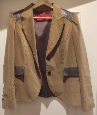 Chaqueta Carolina Herrera de ante y cuero