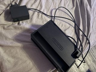 Nintendo Switch + Base e Caricatore